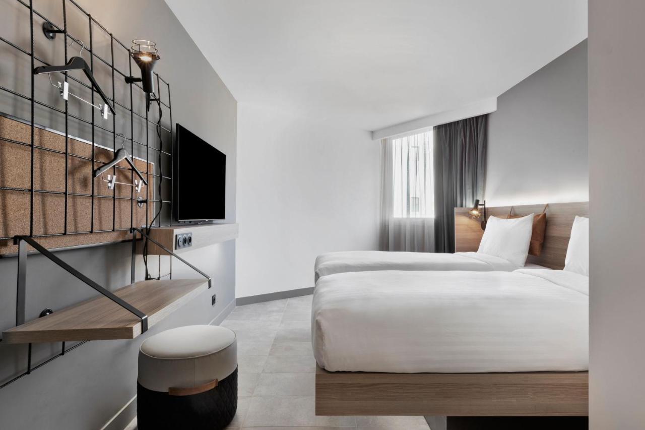 Moxy La Ciotat Hotel ภายนอก รูปภาพ