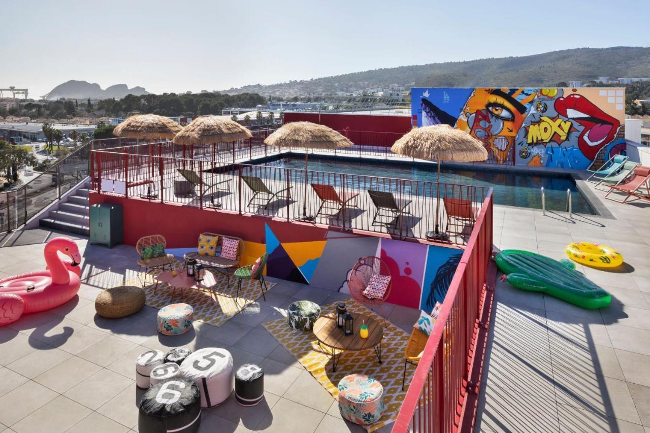 Moxy La Ciotat Hotel ภายนอก รูปภาพ