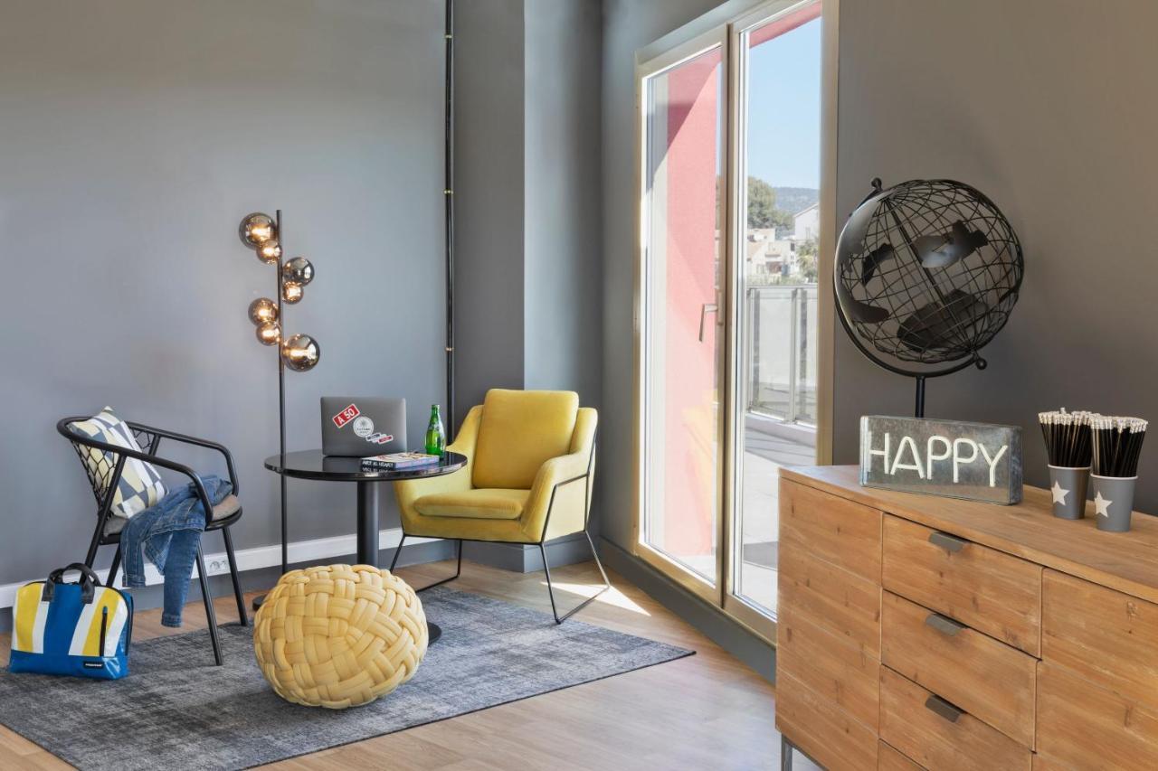 Moxy La Ciotat Hotel ภายนอก รูปภาพ