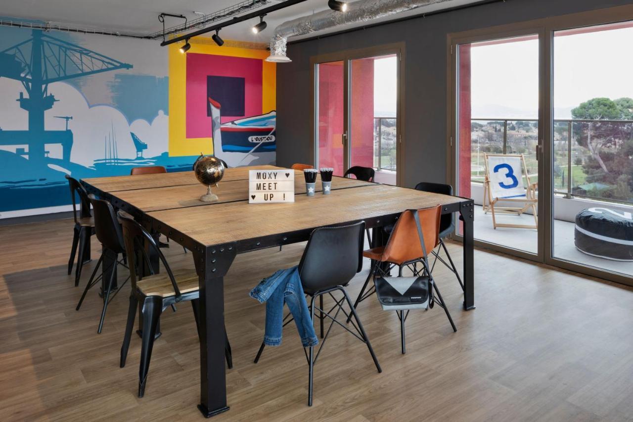 Moxy La Ciotat Hotel ภายนอก รูปภาพ